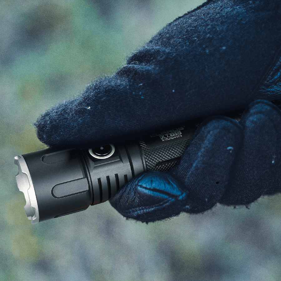 Multi-fuctionTactical Flashlight